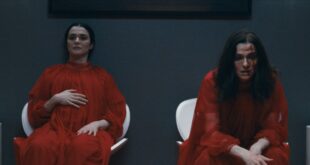 'Dead Ringers' Review: Rachel Weisz in Cronenberg Reboot